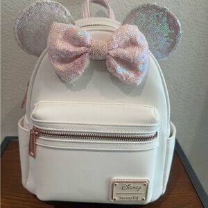 NWT Disney Loungefly White & Pink Sequin Minnie Mouse Backpack